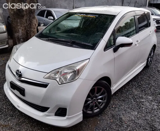Toyota New Ractis 2011 — foto 5