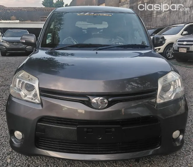 Toyota Sienta 2012 — foto 3