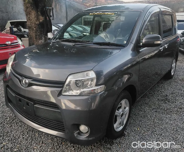 Toyota Sienta 2012 — foto 5