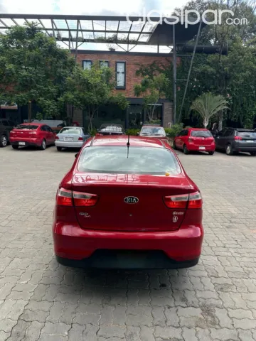 Kia Rio 2016 — foto 6