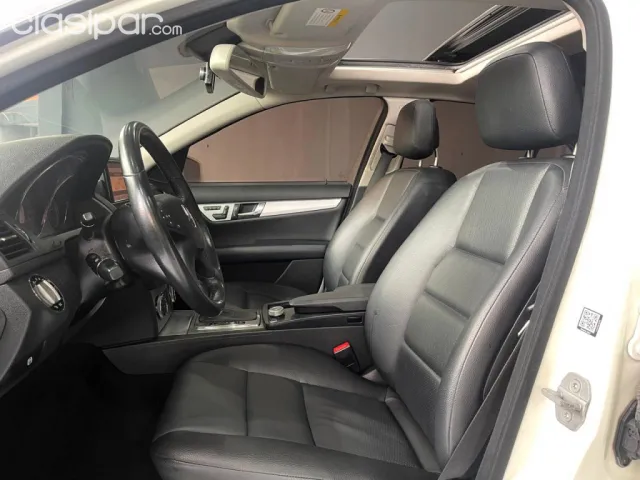 Mercedes-Benz C 220 2010 - foto 8