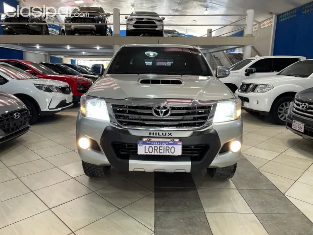 Toyota Hilux 2012 — foto 3