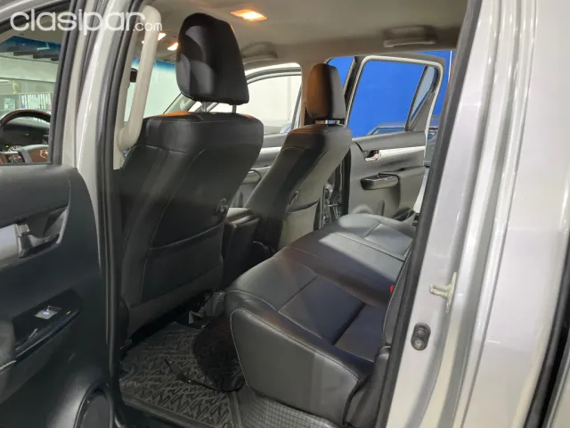 Toyota Hilux 2022 — foto 3