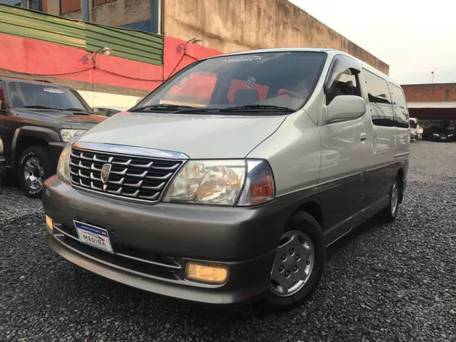 Toyota Gran Hiace 2001 — foto 5