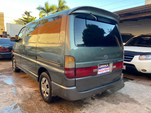 Toyota Gran Via Listo Para 1996 — foto 5