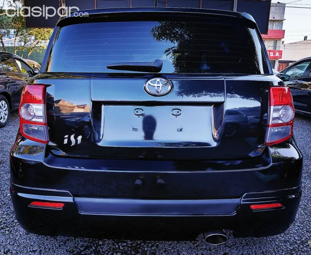 Toyota New Ist 2007 - foto 8