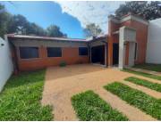 VENDO CASA EN LUQUE ZONA RAKIURA COD 2026