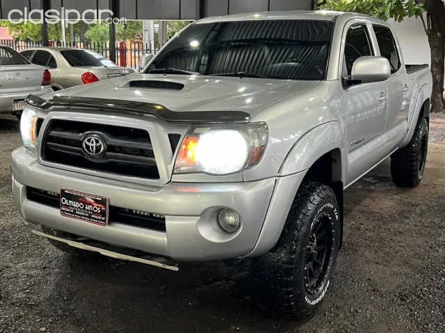 Toyota Tacoma 2010 - foto 2