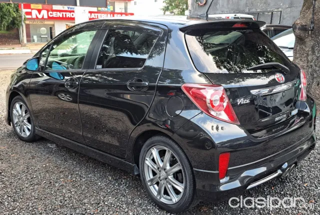 Toyota Vitz 2012 — foto 5
