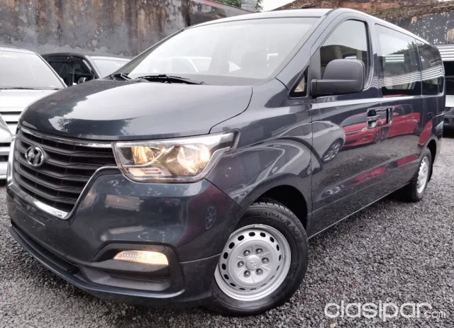 Hyundai Starex 2019 - foto 2