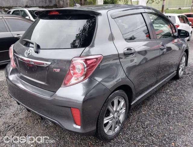 Toyota Vitz 2011 — foto 6