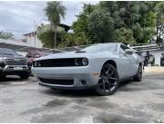 DODGE CHALLENGER SRT