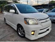 TOYOTA NOAH 2004 FULL EQUIPO REC.IMPORTADO SIN USO EN PY IMPECABLE MOTOR 2.0C