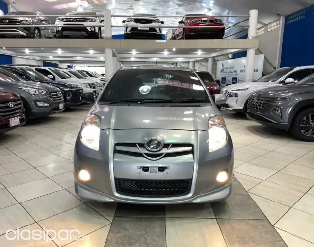 Toyota Vitz 2005 — foto 4