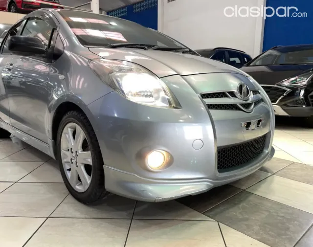 Toyota Vitz 2005 — foto 6