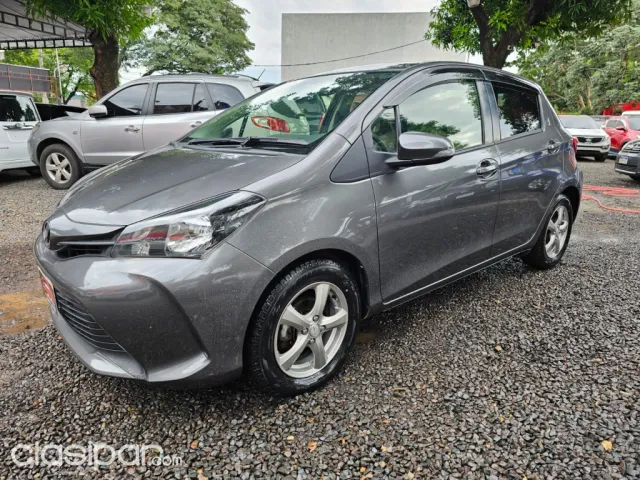 Toyota Vitz 2016 — foto 2