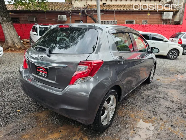 Toyota Vitz 2016 — foto 6