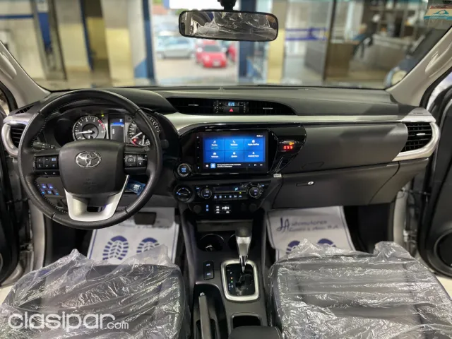 Toyota Hilux 2023 — foto 7