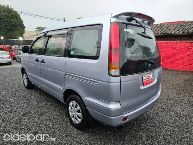 Toyota Noah 1997 — foto 6