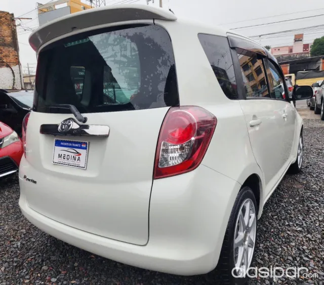 Toyota Ractis 2009 — foto 4