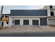 EN VENTA LOCAL COMERCIAL SOBRE AV. ACCESO SUR