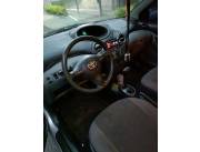 VITZ 2002 FARO LÁGRIMA MOTOR 1.3 1NZ AUTOM. RADIO PIONEER CON CAJA CONTROL A DISTANCIA