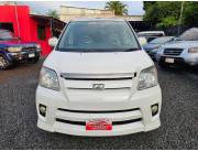 VENDO TOYOTA NOAH PASAJERO AÑO 2005 MOTOR 2.0 NAFTERO AUTOMÁTICO RECIEN IMPORTADO