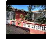 Vendo Casa en Barrio San Pablo. - 700.000.000.GS