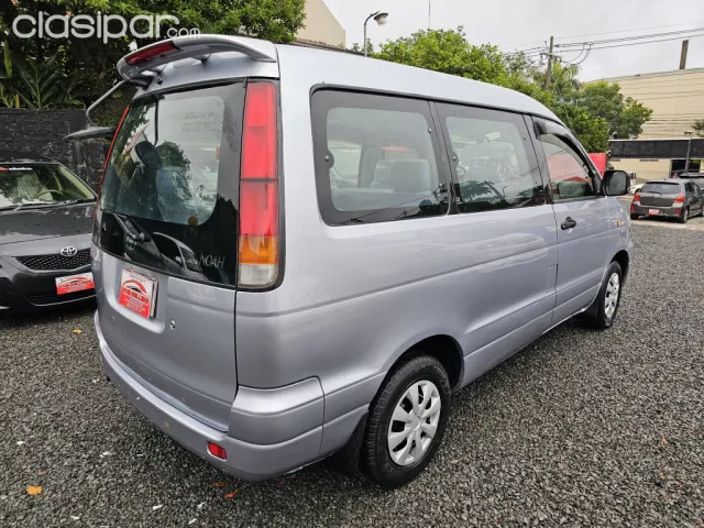 Toyota Noah 1997 — foto 6