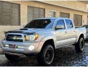 TOYOTA TACOMA 4x4 AÑO 2010 AUTOMÁTICO SIN DETALLES UNICO DUEÑO 20.500$