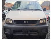 Toyota Noah 2000 2001 recién importado