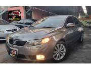 Vendo Kia Cerato Automático ✅️ 2012