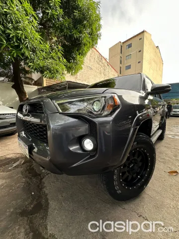 Toyota 4-Runner 2016 - foto 2