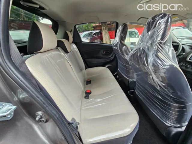 Toyota Vitz 2016 — foto 3