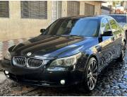 BMW SERIE 5 CARROCERÍA e60 CAJA AUTOMÁTICA NAFTERO ÚNICO DUEÑO SIN DETALLES