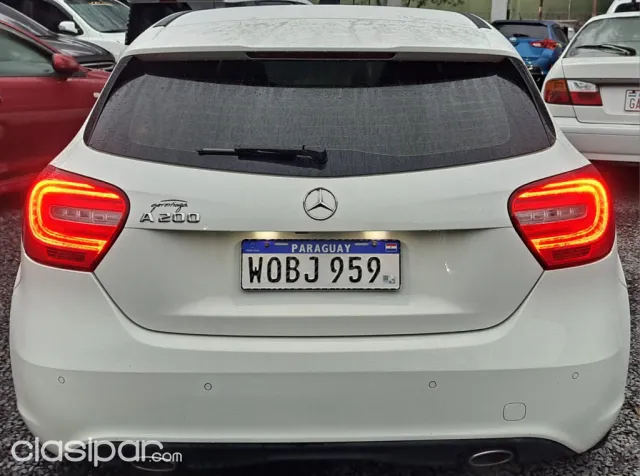 Mercedes-Benz A 200 2014 — foto 3