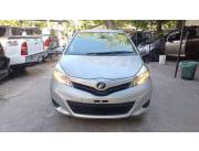 Vendo Toyota NEW VITZ AÑO 2011