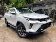 DISPONIBLE TOYOTA NEW FORTUNER 2024 0KM AUTOMATICA 2.8 4X4 TR CON CESAR REYES