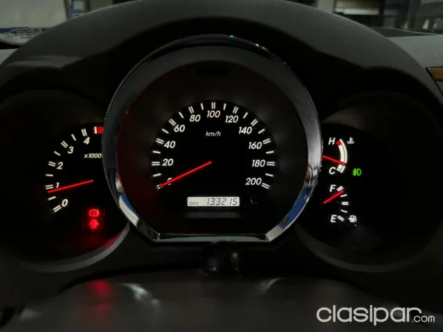Toyota Fortuner 2011 — foto 5