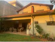 Vendo Casa en Lambaré myk