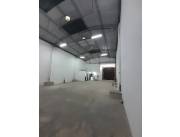 ALQUILO DEPOSITO CON OFICINA