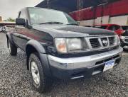 Nissan Frontier Recién importado Año 2000 Motor QD32 Mecánico 4x4 opcional