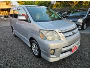 Toyota Noah 2005 cho