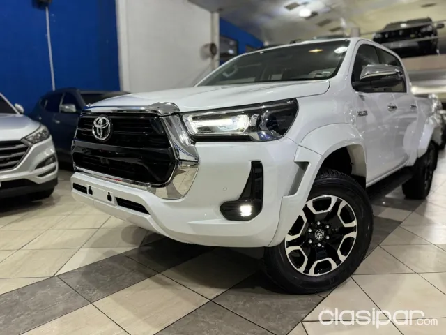 Toyota Hilux 2026 — foto 8