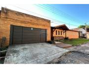 VENDO CASA EN MBURUCUYA EN UNA SOLA PLANTA