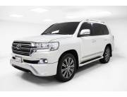 Toyota Land Cruiser Excalibur año 2015 look 2020