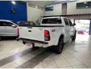 Financio 💳 Toyota Hilux SRV año 2014 mecánica 4x2 de Toyotoshi 📍 Recibimos vehículo ✅️