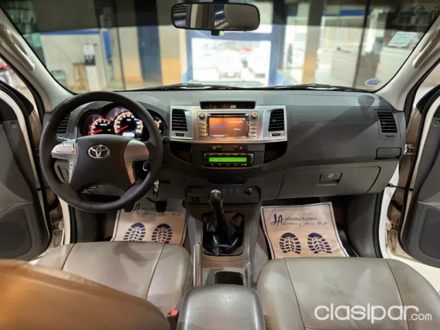 Toyota Hilux 2015 — foto 4