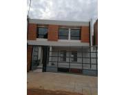 VENDO DUPLEX EN LUQUE LOMA MERLO COD 3262