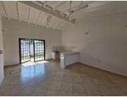 ALQUILO CASA EN LUQUE CAÑADA GARAY